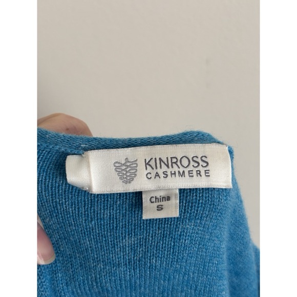 Kinross Cashmere Sweater V Neck Womens Small Blue Soft Cozy Quiet Luxury - Picture 3 of 7